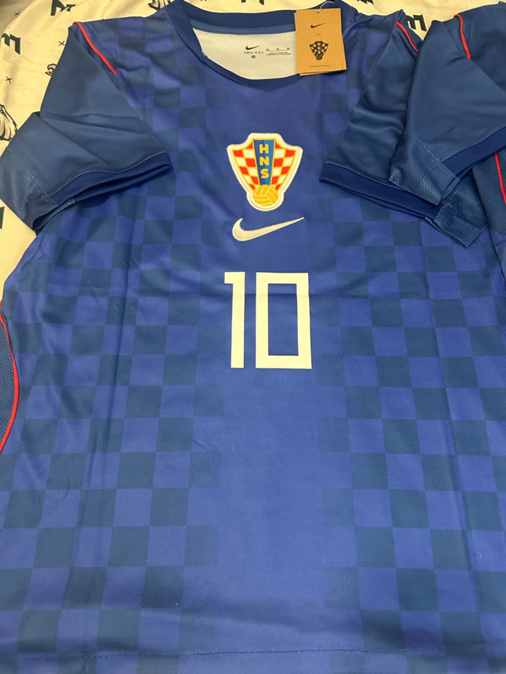 NIKE CROATIA Nat'l Team LUKA MODRIC WORLD CUP Men's JERSEY Sz M,L,XL,2X New - Picture 5 of 6
